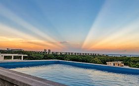 Hotel Punta Esmeralda Playa del Carmen